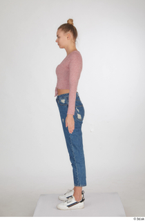 Kate Jones blue jeans casual dressed pink long sleeve t…